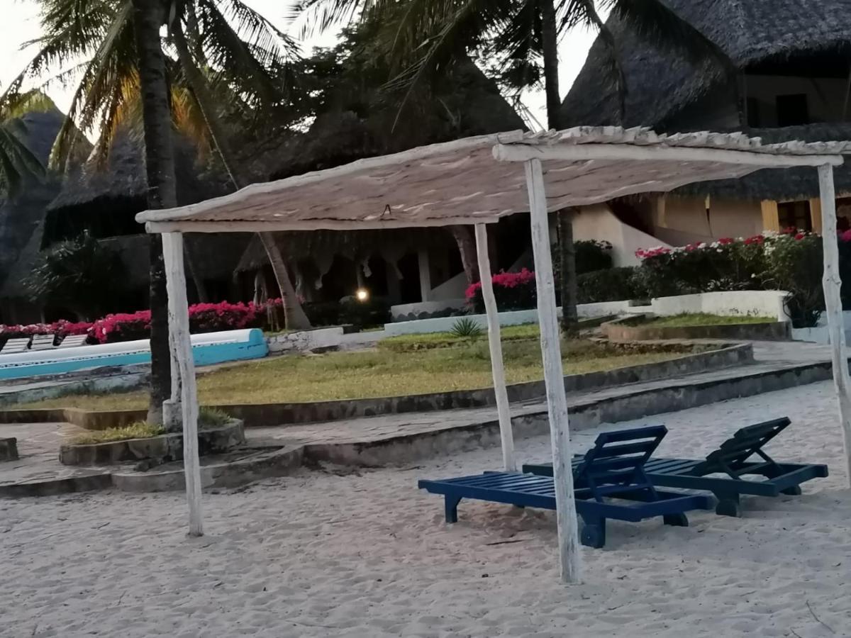 Coral Key Villa Melinde Exterior foto