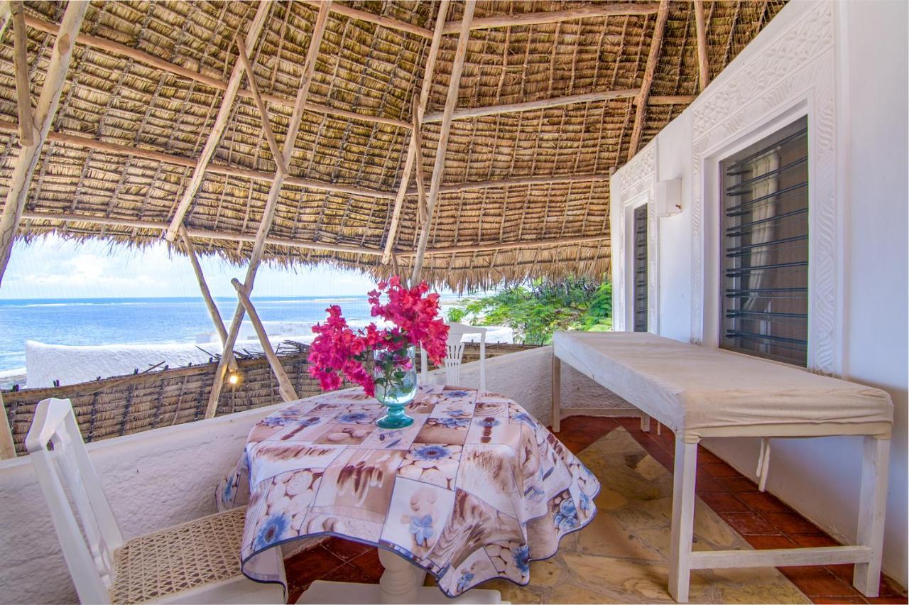Coral Key Villa Melinde Exterior foto