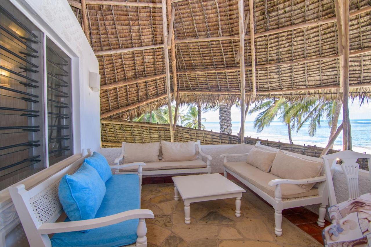 Coral Key Villa Melinde Exterior foto